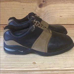 Nike Tiger woods golf shoes size 9.5